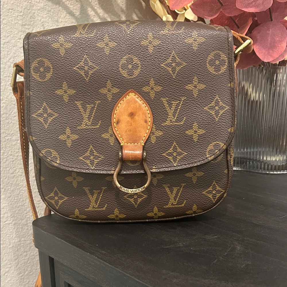 Louis Vuitton Saint Cloud MM ,Vintage , Authentic , Crossbody Bag